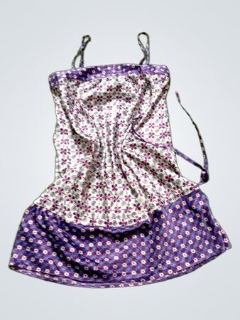 Satin-Nachthemd mit Blumenmuster