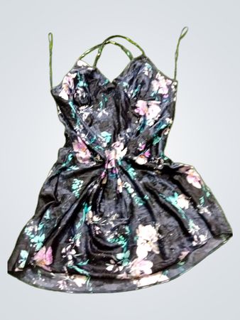 Love Sleep Blumendruck-Spaghettiträgerkleid