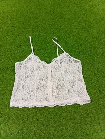 Weiße Spitzen-Camisole