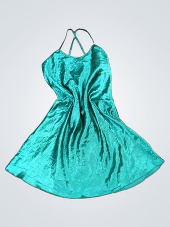 Grünes Satin-Kleidelein