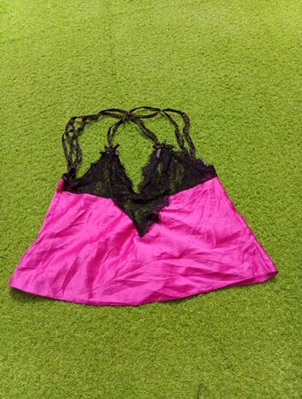 Pink Satin Spitzen-Halftertop