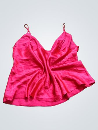 Rotes Satinkleid mit Spitzenbesatz