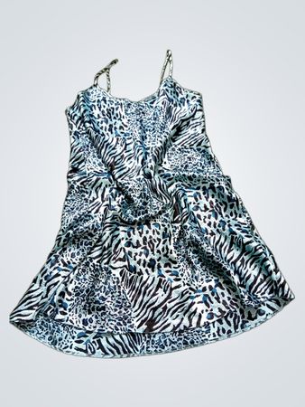 Essentials Blue Animal Print Trägerkleid