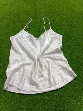Weiße Satin-Camisole