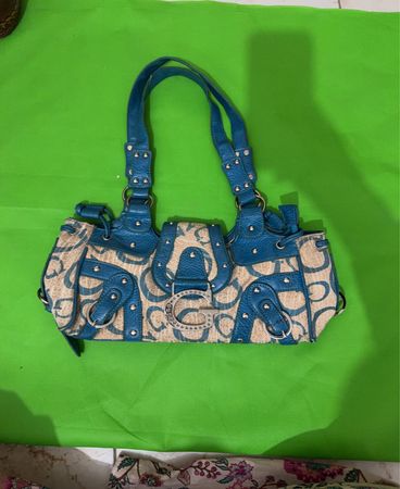 Guess Shoulder Bag