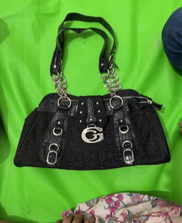 Guess Shoulder Bag