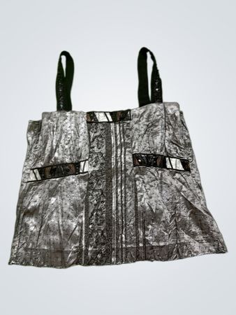 Mit Silber verzierter Tanktop