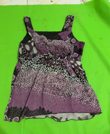 Purple patterned sleeveless top