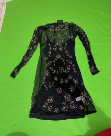 New Look Premium Verziertes Netzkleid