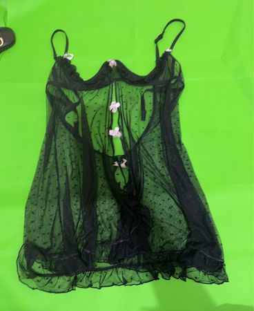 Ann Summers Schwarzes Polka-Dot-transparentes Babydoll mit rosa Schleifen