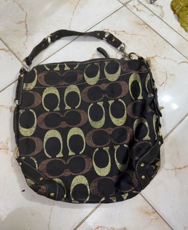 Coach Signature Pattern Shoulder Bag