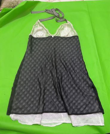 Schwarz-weiße karierte Negligee