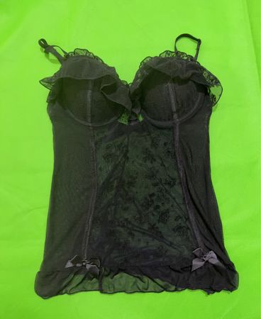 Sexkiss Schwarzes Spitzen-Rüschencorsagen-Oberteil