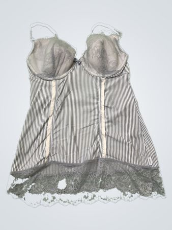 Esprit Gestreifte Spitzenbesatz-Camisole