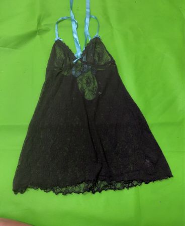 La Senza Schwarze Spitzen Babydoll Chemise