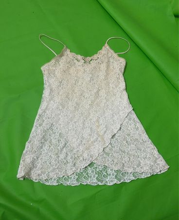 Diadem-ähnliches Spitzenträgerkleid