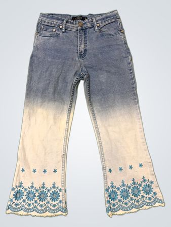 RSG Damen gestickte Schlagjeans