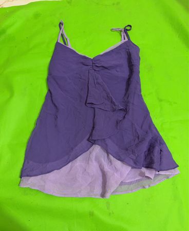 Violette Rüschentop