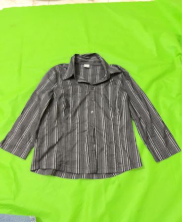 Camafeu Gestreiftes Button-Up-Shirt