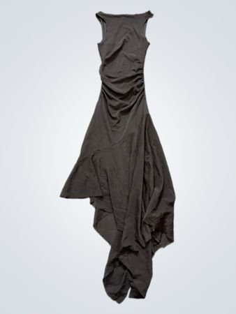 Schwarzes Kleid