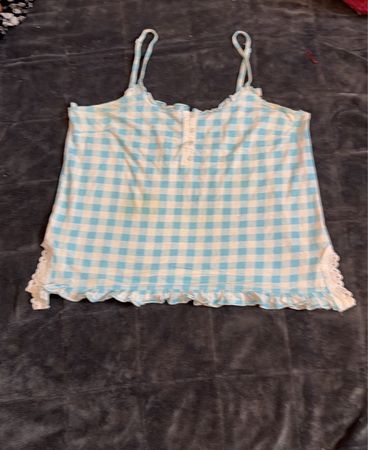 Blau-weißes Vichy-Karree-Cami mit Spitzensaum