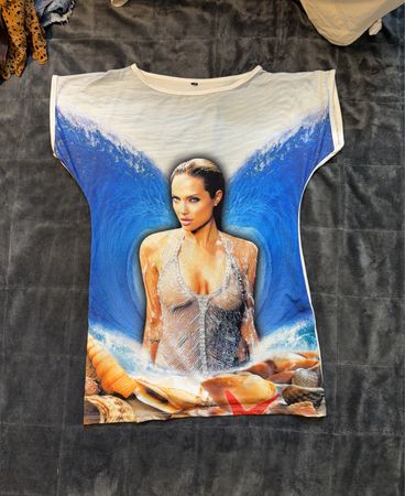T-Shirt mit Angelina Jolie Motiv