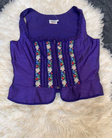 Country Line Lila Bestickte Weste