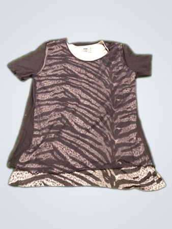 Ich liebe T-Shirts mit Tierdruck.