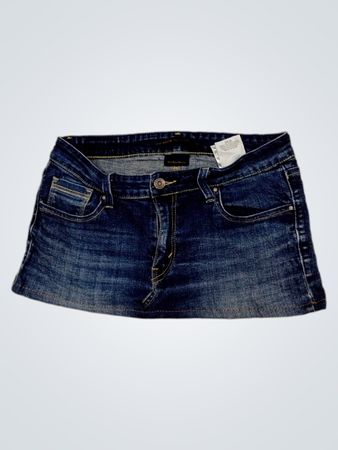 Levi's Mid Rise Skinny Denim Skirt