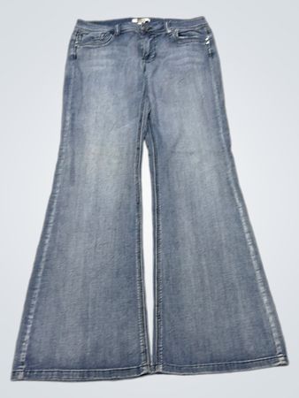White House Black Market ausgestellte Jeans