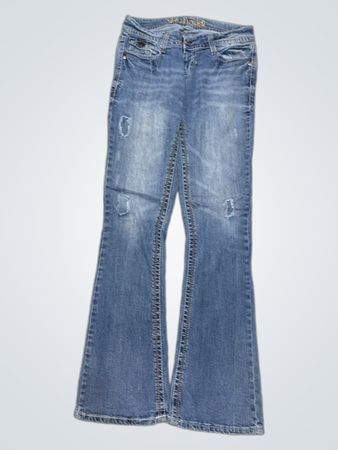 Wallflower ausgestellte Jeans