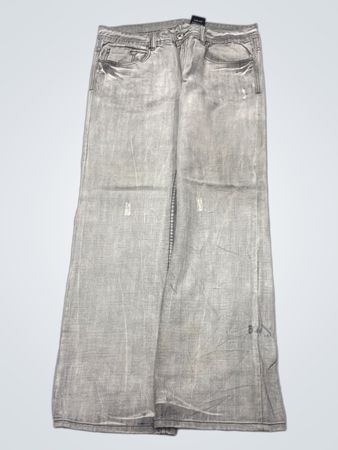 Grau Jeans