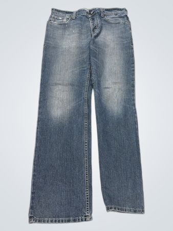 John QS Standard Fit Straight Leg Jeans