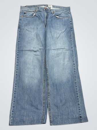 Blaue Denim-Jeans