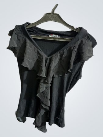 Morgan Black Ruffled V-Neck Top