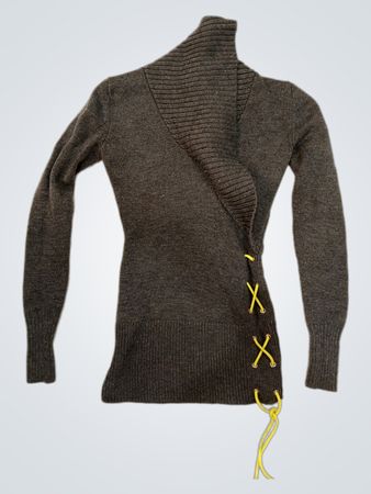 PattyBoutik Damen Grauer Wickelstrickpullover mit Gelben Schnürungen