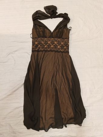 Connected Apparel Spitzenbesatz Halterkleid