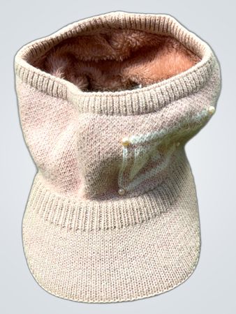Rosa gestrickte Schirmmütze mit Kunstfellfutter