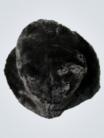 Schwarzer Kunstfell Bucket Hat