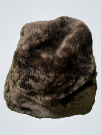 Brauner Kunstpelzmütze