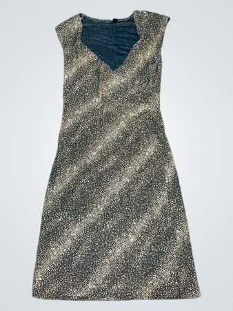 Funkelndes Maxikleid mit V-Ausschnitt
