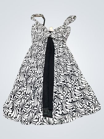 La Vie en Rose Black & White Patterned Maxi Dress