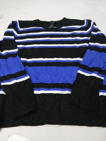 Suéter de Gola Redonda