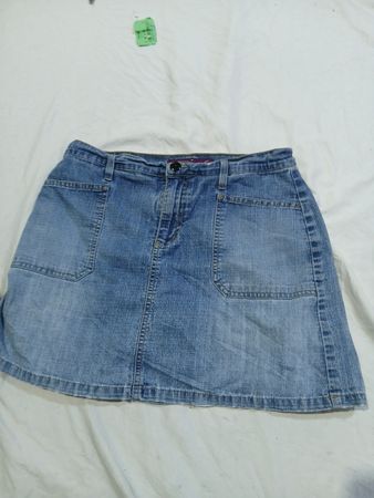 Gloria Vanderbilt Denim Skirt
