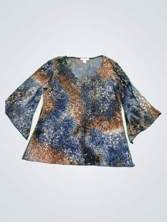 Dressbarn Floral Bell Sleeve Blouse