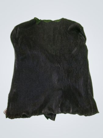 ZAFUL Black Velvet Crop Top