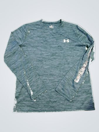 Under Armour Long-Sleeve Shirt