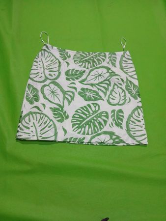 Green Leaf Pattern Skirt