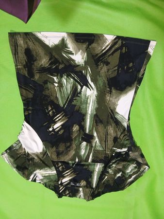 Kenneth Cole Reaction Sleeveless Top