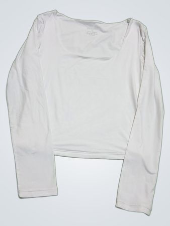Reoria White Square Neck Long Sleeve Crop Top